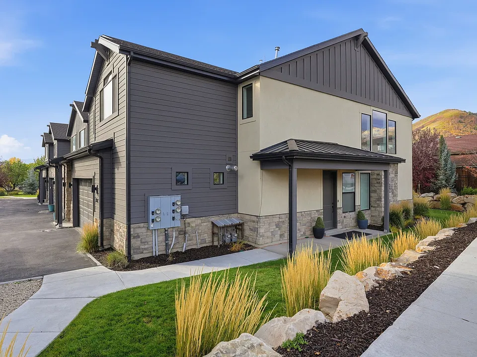 1137 N 520 W #1