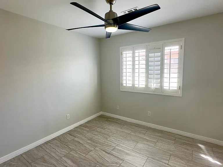 8160 W Mary Ann Dr — Photo 15