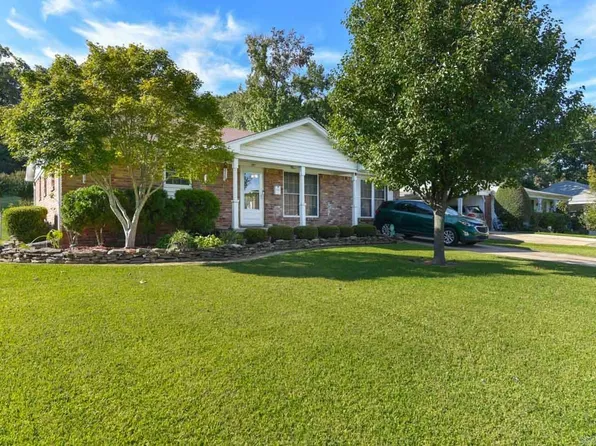202 Brookside Dr, Little Rock, AR 72205