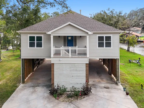 761 Susan Cir, Gautier, MS 39553