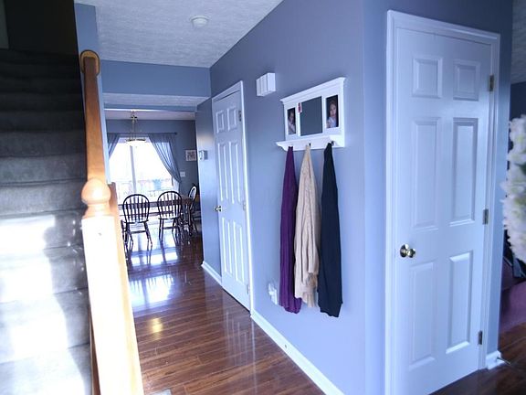 2nd image of 2257 Owl St