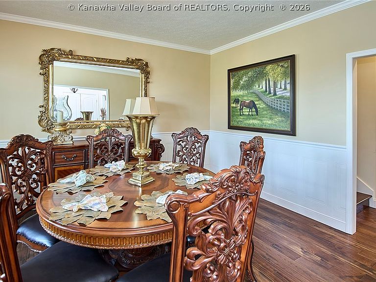 Listing photo 5
