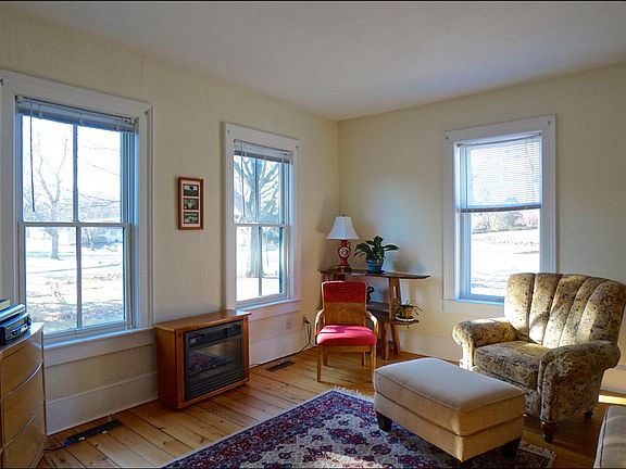 4th image of 316 Highland Ave