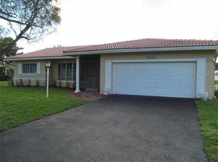 3890 Coral Hills Dr, Coral Springs, FL 33065