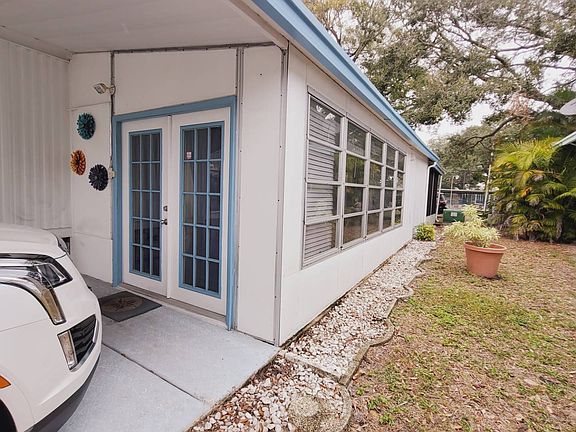 4th image of 3390 Gandy Blvd #9