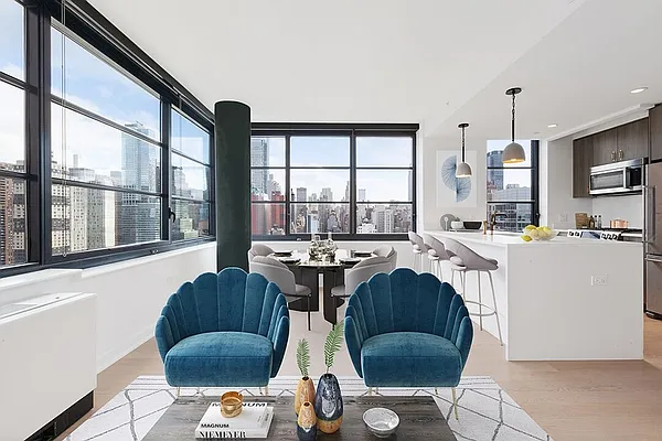 Rented by Greystar | media 4