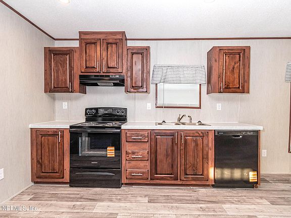 5th image of 22517 BAXTER Road