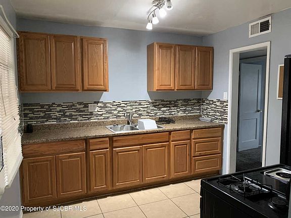 5th image of 1308 N Lincoln Ave