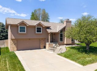 16600 Adams St, Omaha, NE 68135