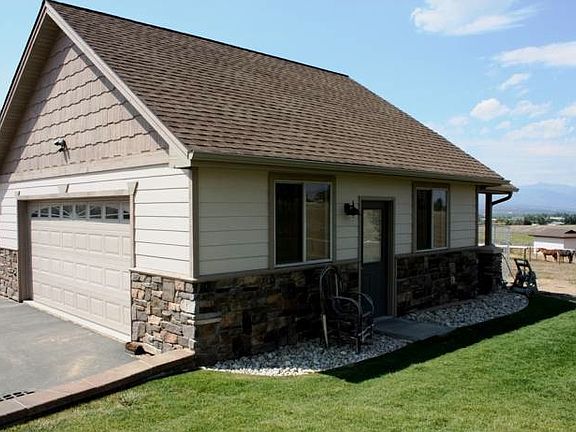 5th image of 378 Skyline Dr