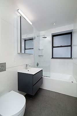 5th image of 195 Stanton St #3C1