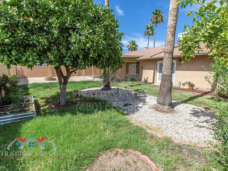 10700 E Hope Dr — Photo 47