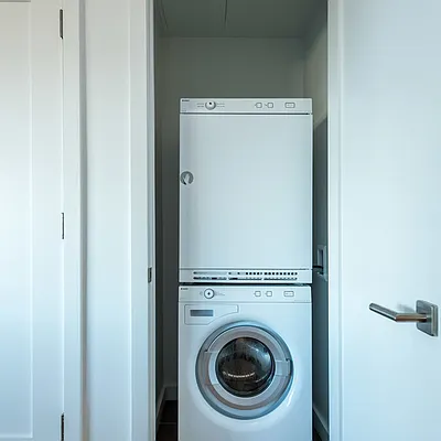 Rented by Nooklyn NYC LLC | media 51