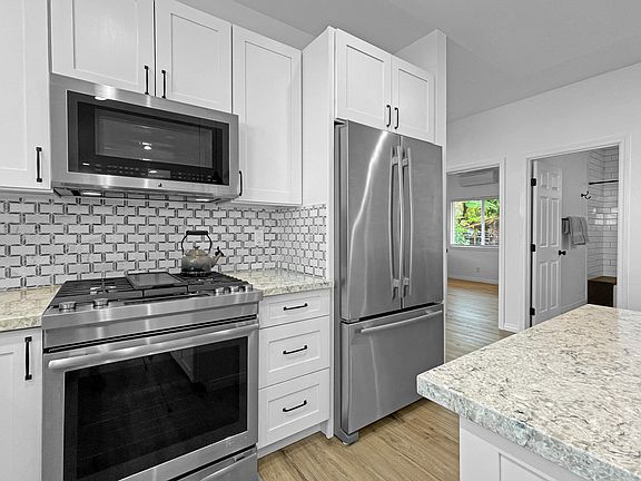 5th image of 73-5039 Olena Pl