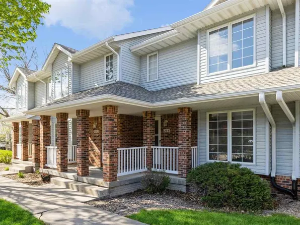 254 W Side Dr, Iowa City, IA 52246