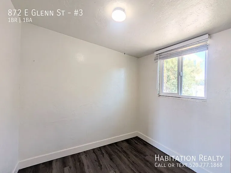 872 E Glenn St #3 — Photo 11