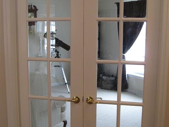 5th image of 5 Jordan Ln