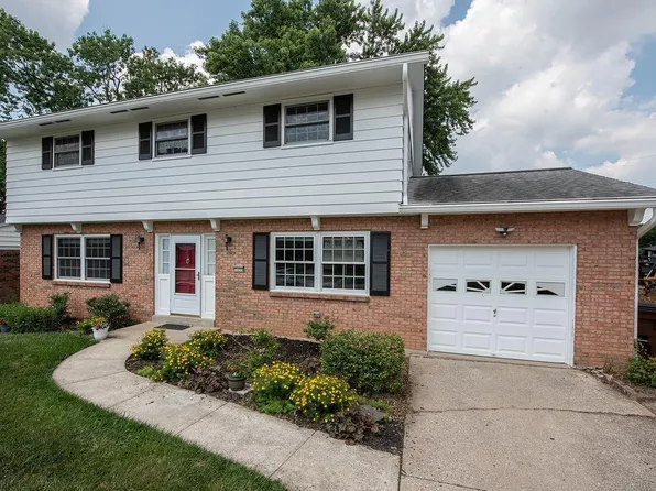 1659 Pinebluff Ln, Cincinnati, OH 45255