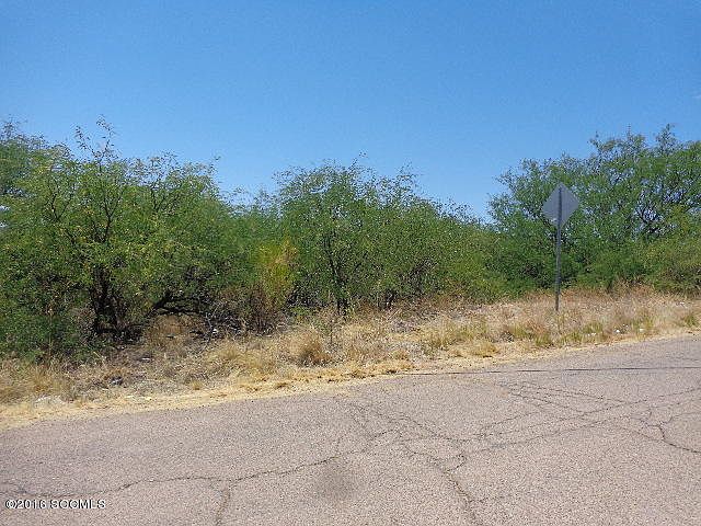 2nd image of 536 Paseo Petirojo