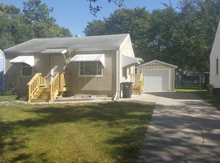 1618 14th St S, Fargo, ND 58103