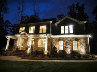 110 Farm Gate Dr, Hillsborough, NC 27278
