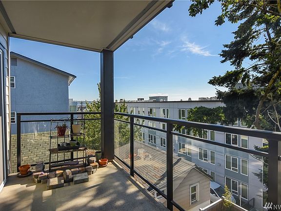 2nd image of 2219 14th Ave W APT 301