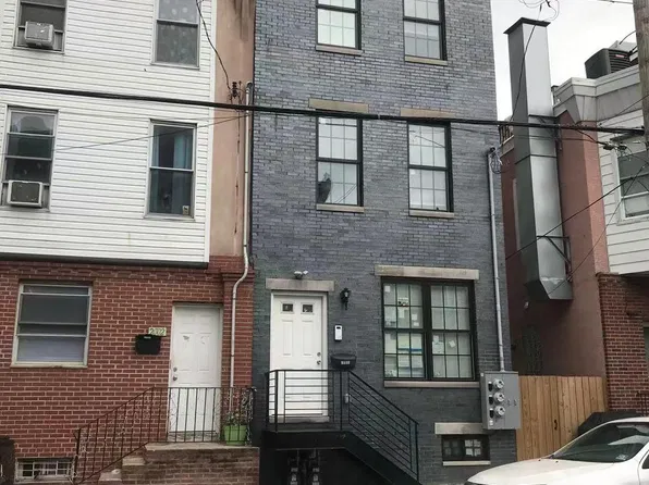 2000 S 8th St #1F, Philadelphia, PA 19148