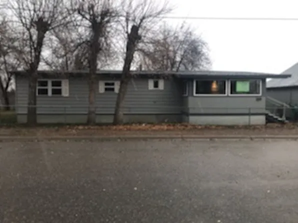 209 Madison St, Shelby, MT 59474