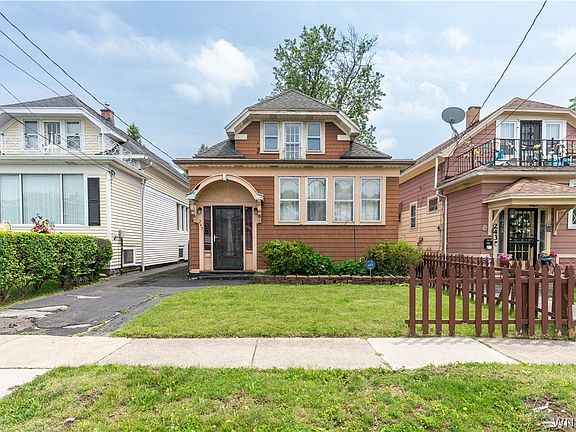 3rd image of 247 Rounds Ave