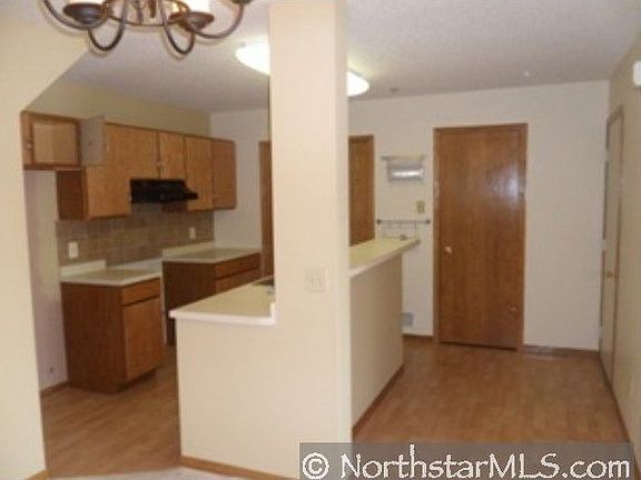 4th image of 2563 Lockwood Dr