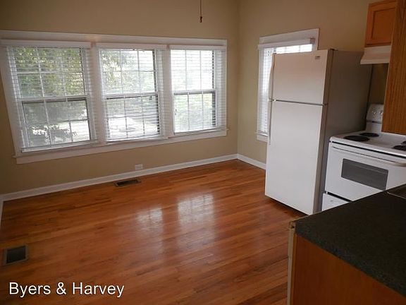 4th image of 222 Union St APT E
