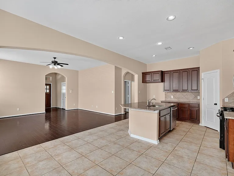15 Butternut Grove Pl — Photo 15
