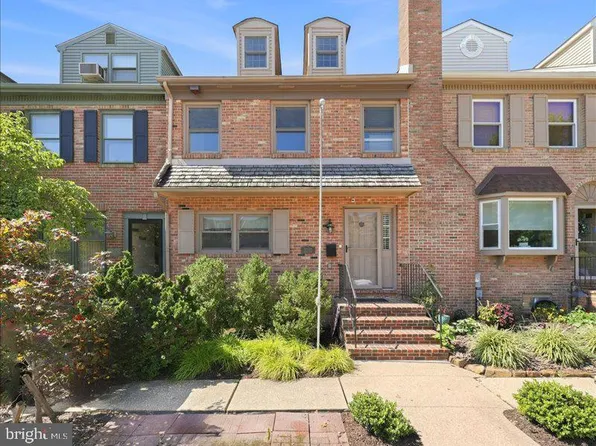 2110 Fairfield Pl, Wilmington, DE 19805