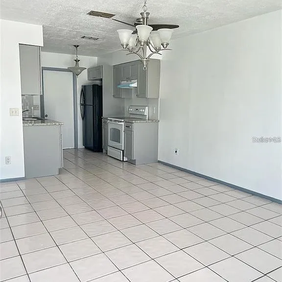 6920 Edgefield Ln — Photo 11