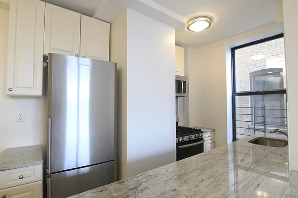 Rented by Compass | media 3