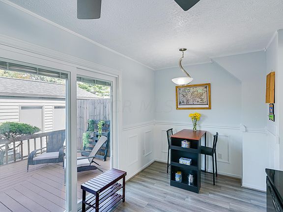 4th image of 1064 Worthington Woods Blvd #17