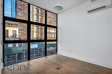 Rented by Rennit Inc.