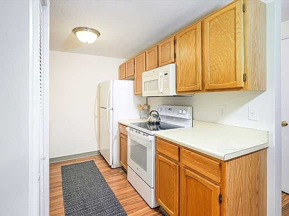 3rd image of 181 Heritage Dr #181