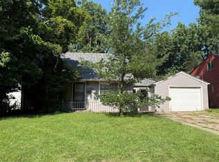 6706 SW 16th St, Des Moines, IA 50315