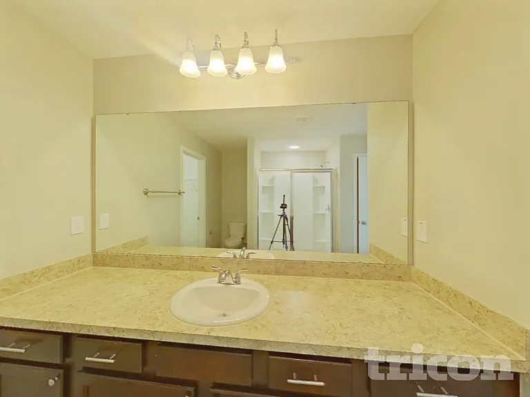 15619 Merlin Ave — Photo 8