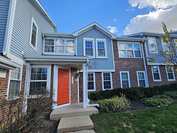 3rd image of 214 W Jennifer Ln Unit 1-6A