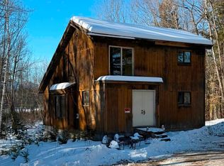 27 Island Dr, Madison, NH 03849