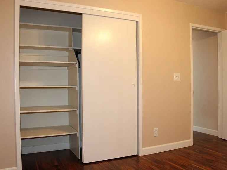 1513 Dana Way — Photo 10
