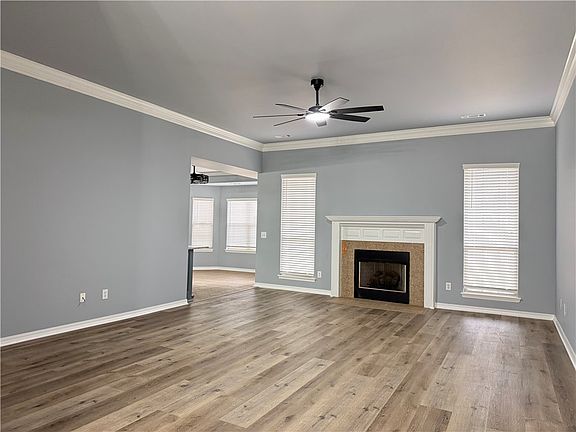 3rd image of 3497 Eaglecrest Cir