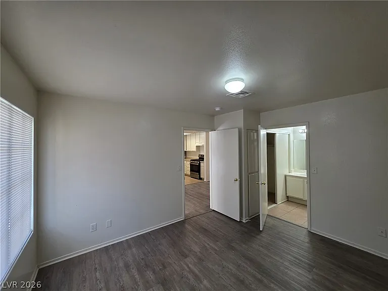 4865 S Torrey Pines Dr #106 — Photo 43