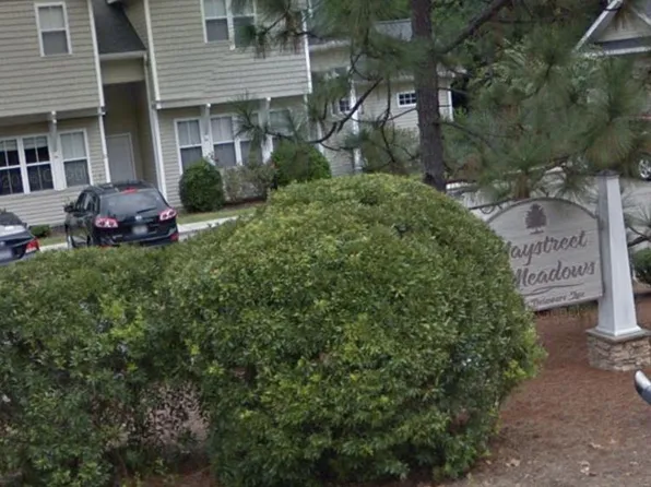 255 E Delaware Ave APT C, Southern Pines, NC 28387