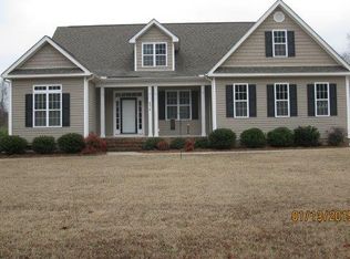 4814 Joyner Rd, Elm City, NC 27822