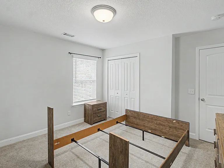785 Fairview Cir — Photo 27