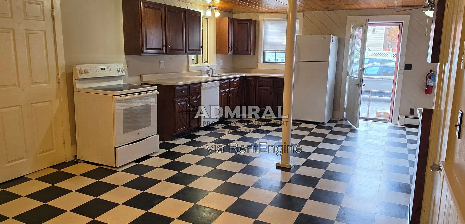 2 bed, 2.0 bath, 1286 sqft, $2,200 — Photo 3