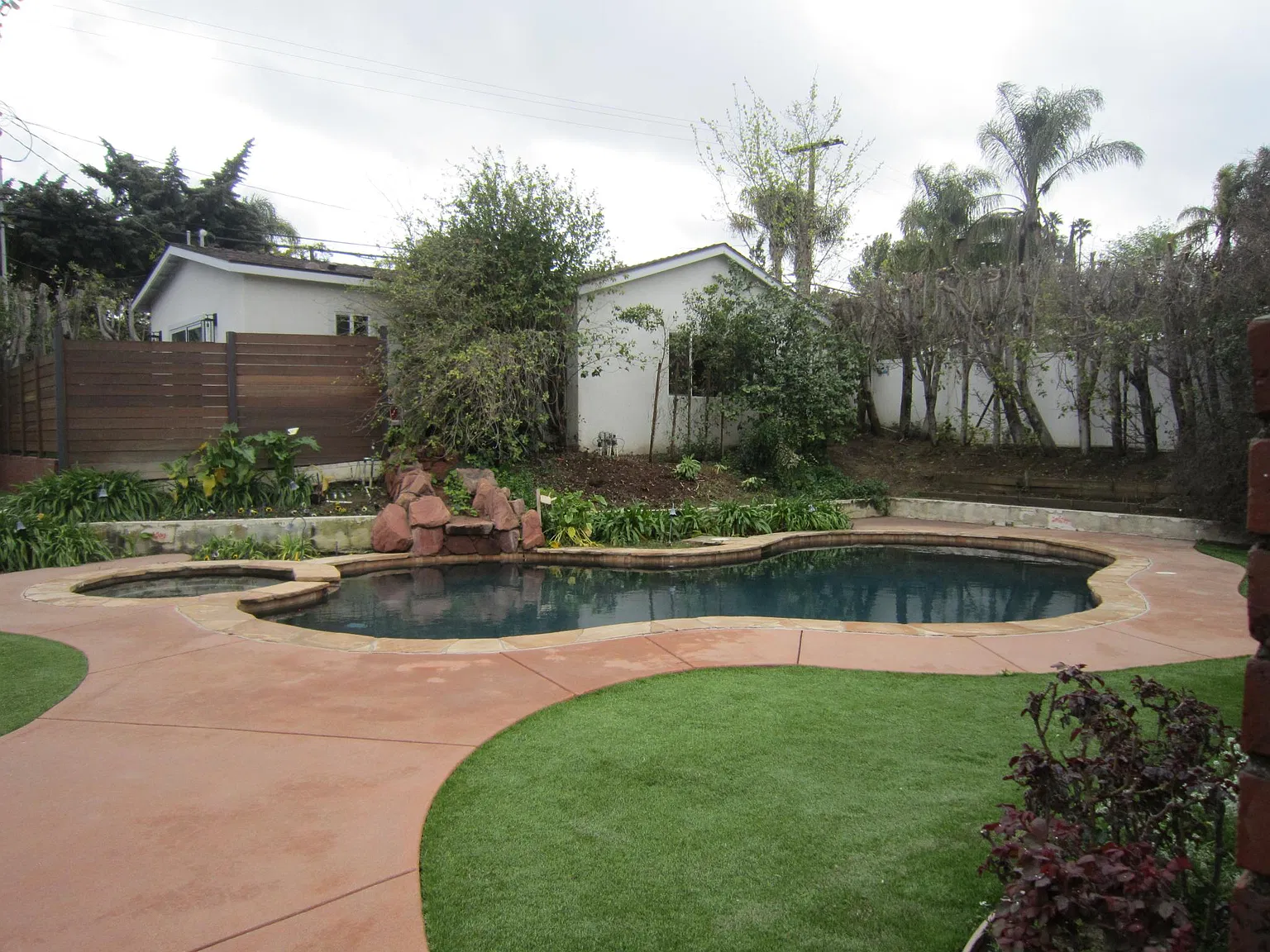 3 bed, 1496 sqft, $5,400 — Photo 1